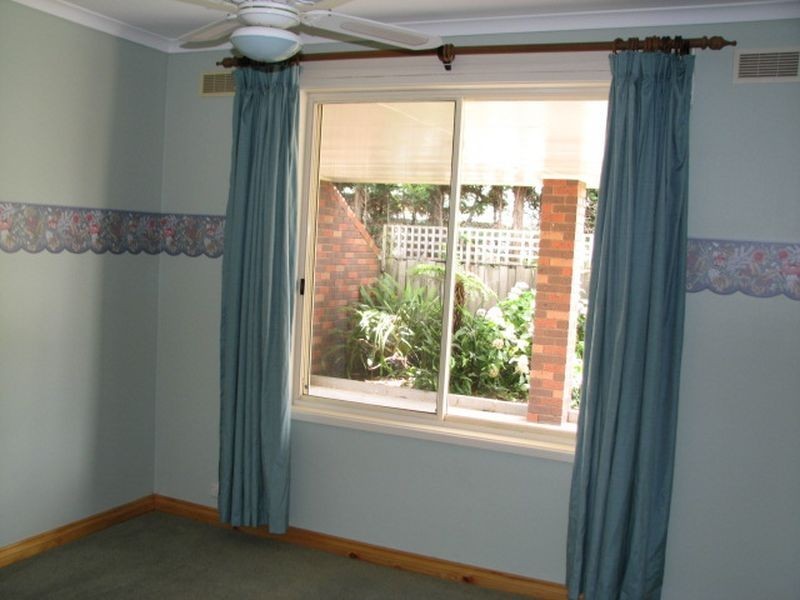 27 Castle Street, Moe VIC 3825