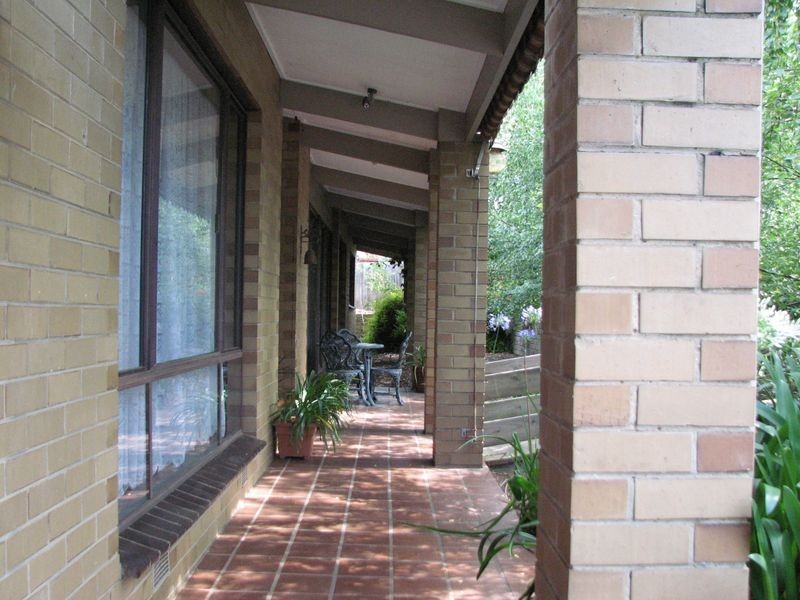9 Lisle Street, Moe VIC 3825