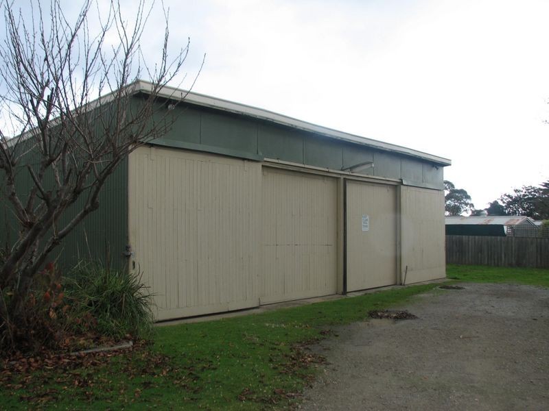 2-4 Stirling Street, Moe VIC 3825