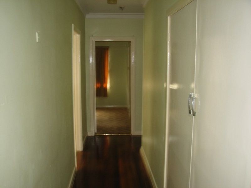 2-4 Stirling Street, Moe VIC 3825