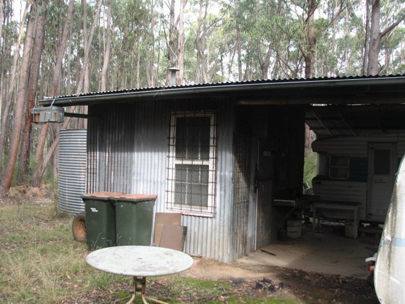 Lot 3 Bluffs Road, Aberfeldy VIC 3825
