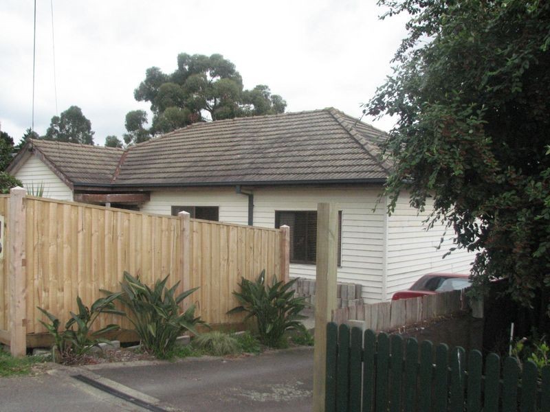 14 Coalville Road, Moe VIC 3825