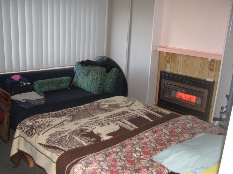 1 Wuttrich Street, Moe VIC 3825
