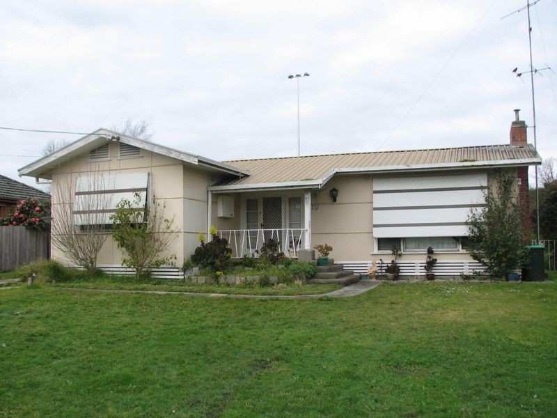 25 Vale Street, Moe VIC 3825
