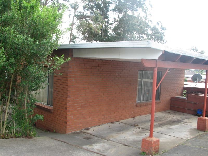 1 2 3 & 4/ Shanahan Parade, Newborough VIC 3825