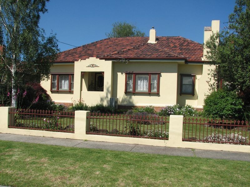 27 Langford Street, Moe VIC 3825