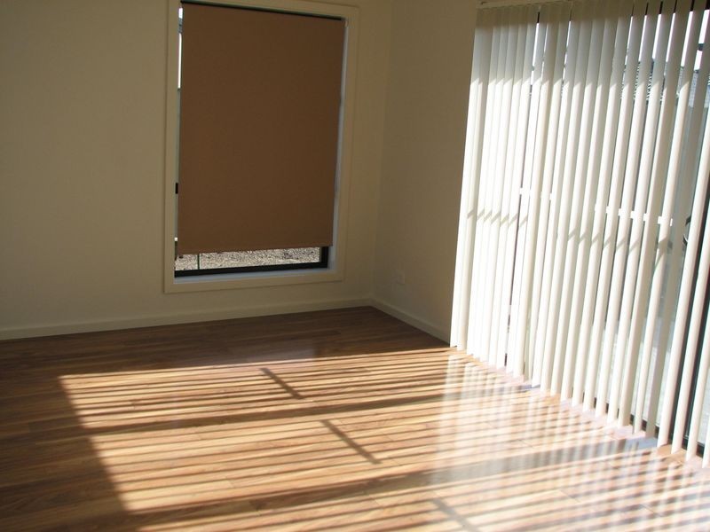 1A Sweetwater Place, Moe VIC 3825