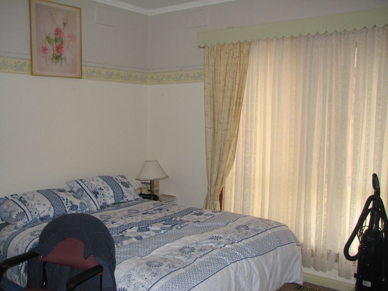 17 Lincoln Street, Moe VIC 3825