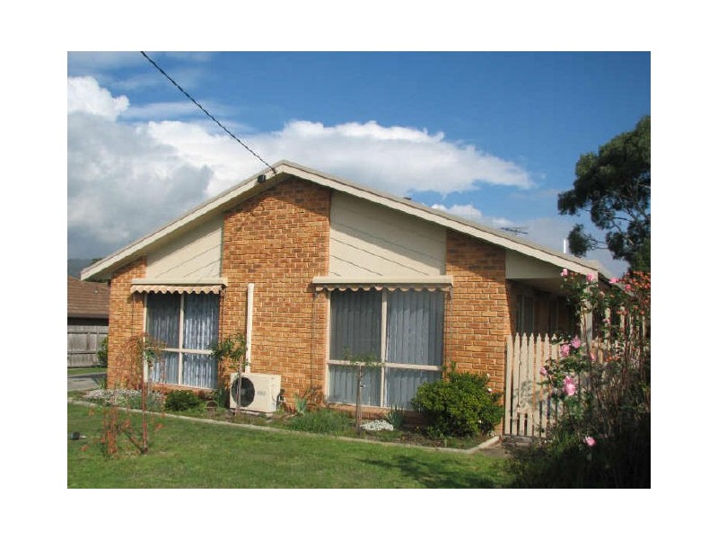 66 Coalville Road, Moe VIC 3825