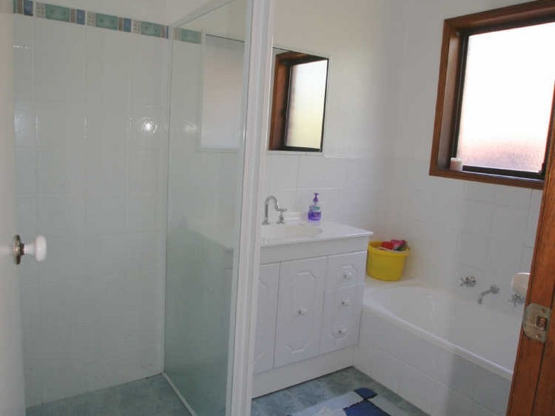 11/27 Bowada Street, Bomaderry NSW 2541