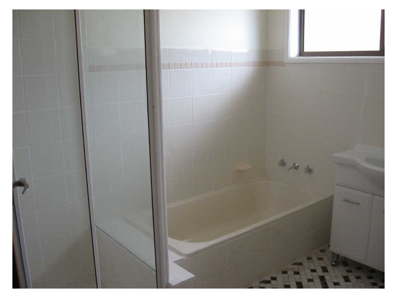 27 Amalfi Crescent, Nowra NSW 2541