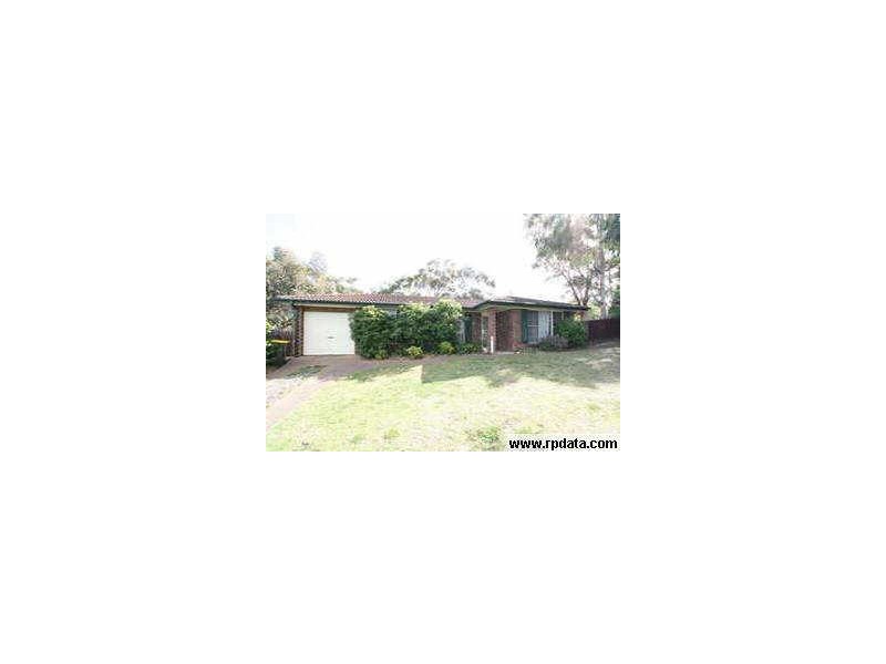 6 Folia Close, West Nowra NSW 2541