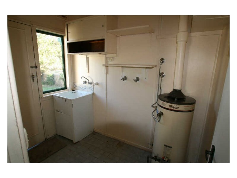 12 Quiberon Street, Nowra NSW 2541