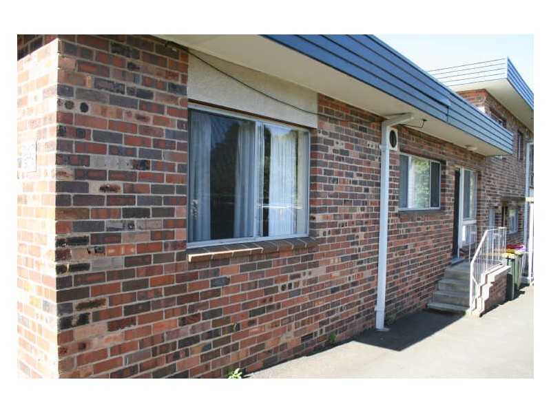 2/430 Princes Highway, Bomaderry NSW 2541