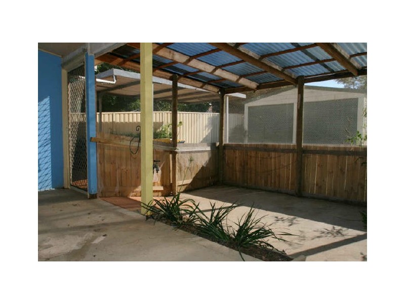 15 Oliver St, Nowra NSW 2541