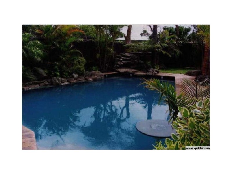 290 Princes Hwy, Bomaderry NSW 2541