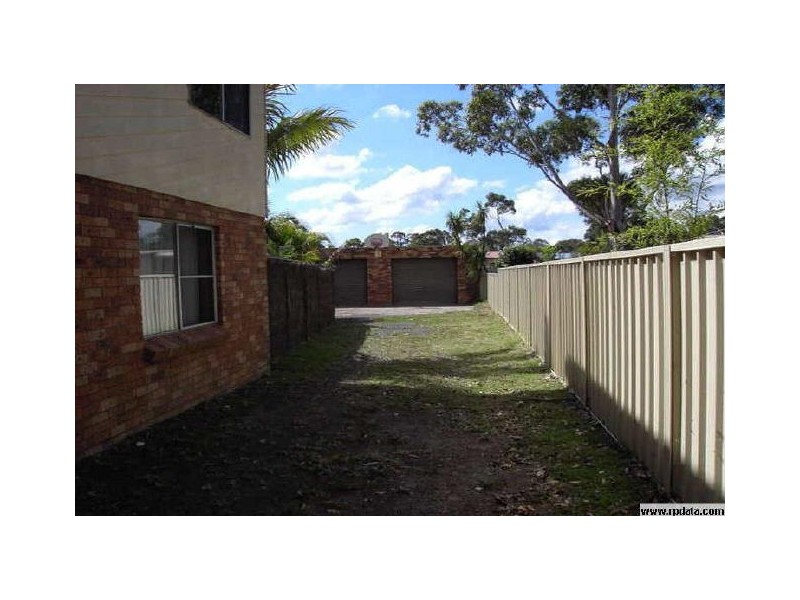 290 Princes Hwy, Bomaderry NSW 2541