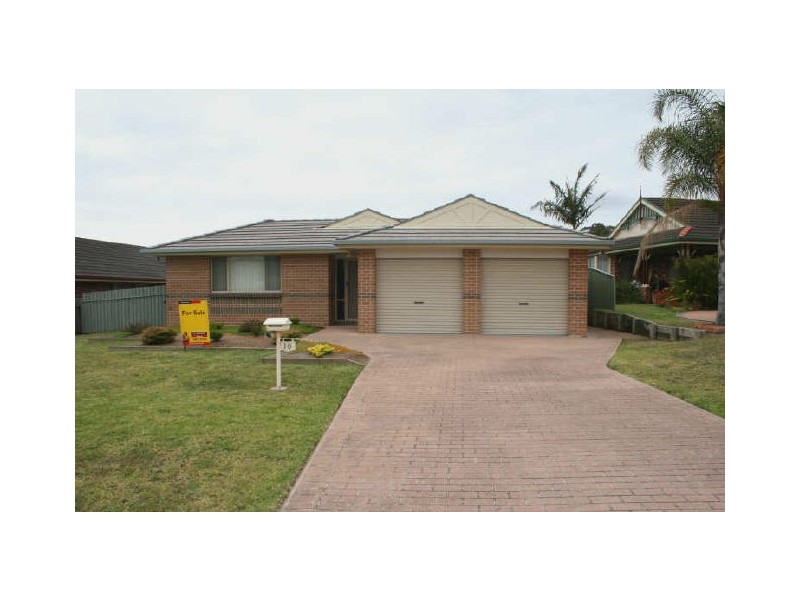 10 Illawarra Circuit, Worrigee NSW 2540