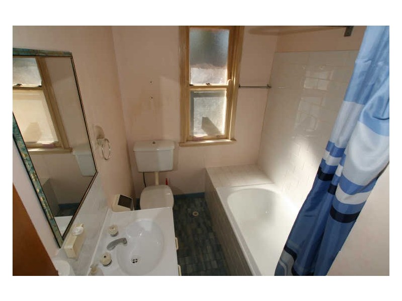 31 Quiberon Street, Nowra NSW 2541