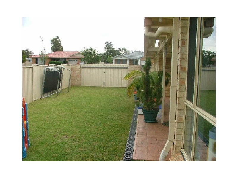 3 Marsden Close, Worrigee NSW 2540