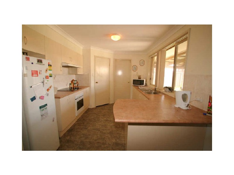 31 Sophia Road, Worrigee NSW 2540