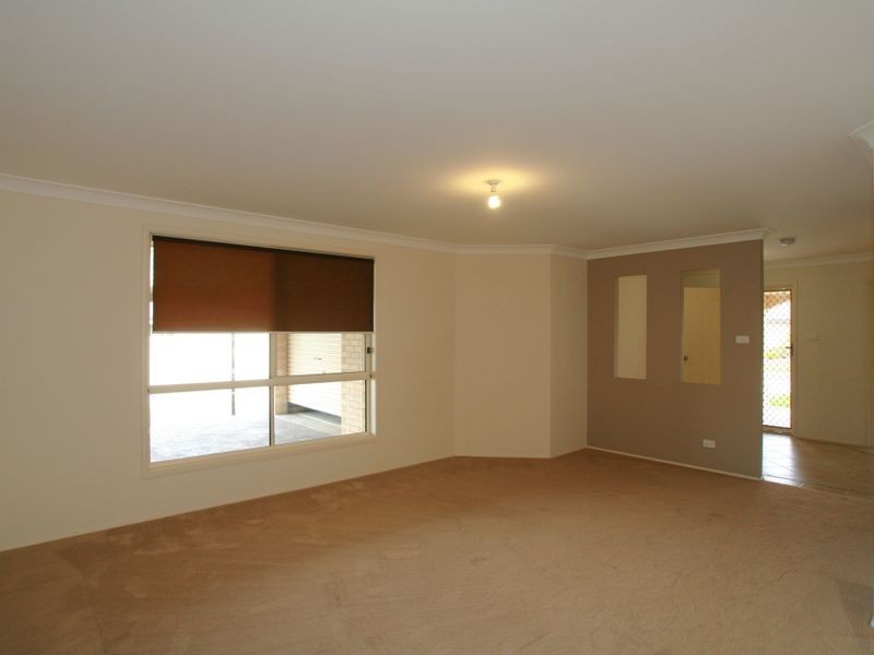 30 Golden Ash, Worrigee NSW 2540