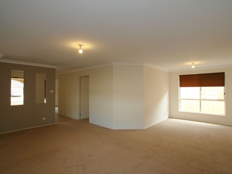 30 Golden Ash, Worrigee NSW 2540