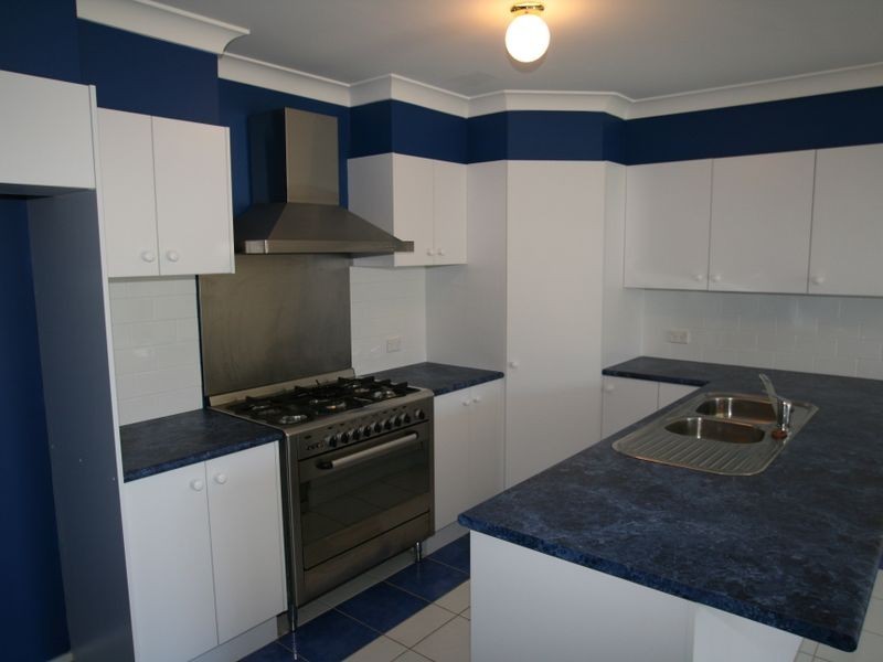 17 Riveroak Street, Worrigee NSW 2540