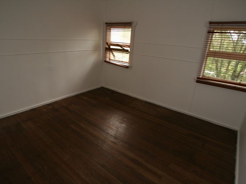 12 Karowa Street, Bomaderry NSW 2541