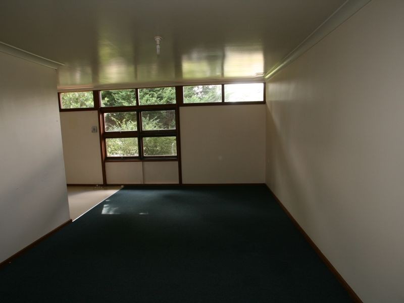 78 Sampson Crescent, Bomaderry NSW 2541