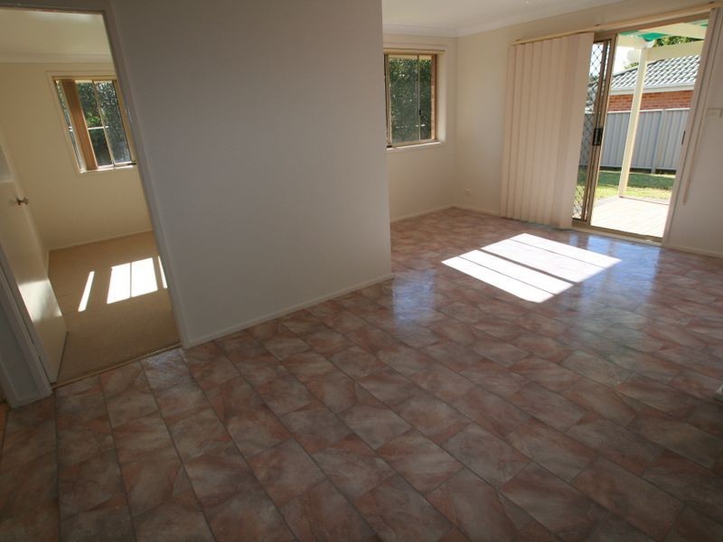 26 Rannoch Drive, West Nowra NSW 2541