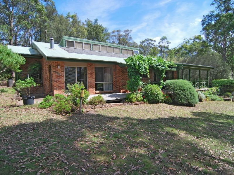 15 Paringa Road, Basin View NSW 2540
