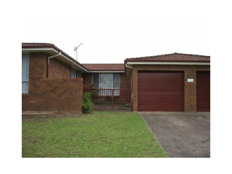 181A St Anns St, Nowra NSW 2541