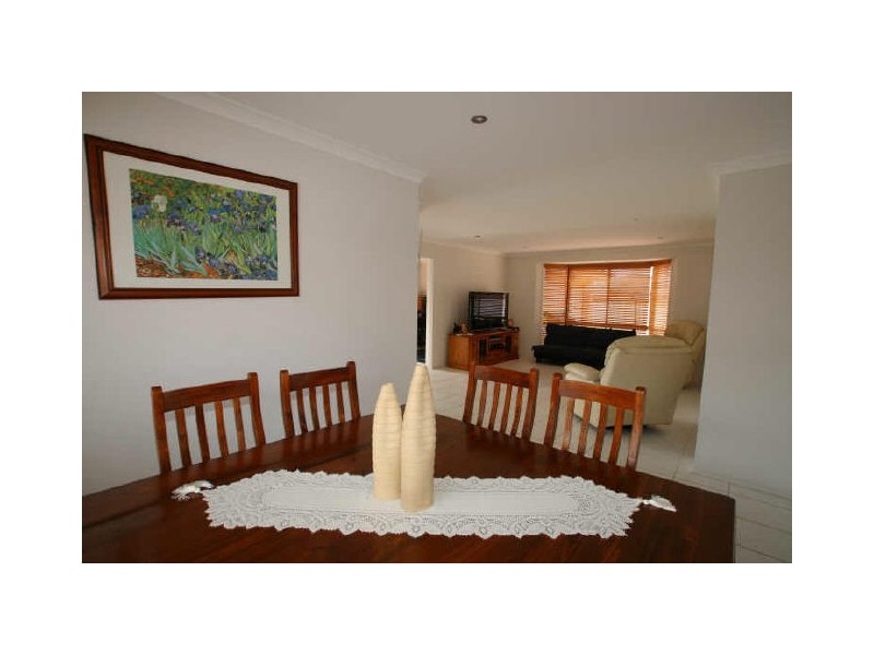 15 Carrington Park Drive, Worrigee NSW 2540