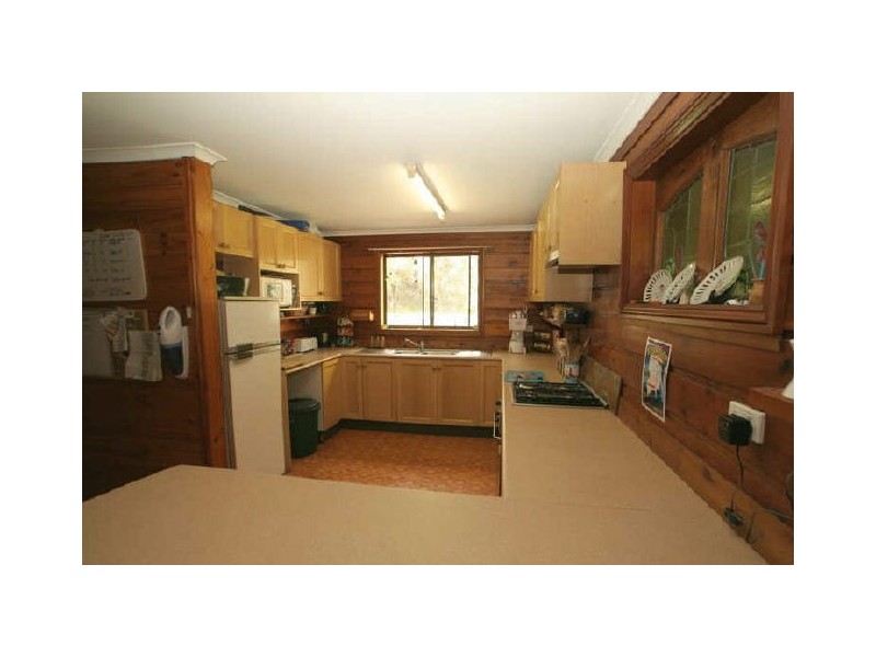 596 Sussex Inlet Road, Sussex Inlet NSW 2540