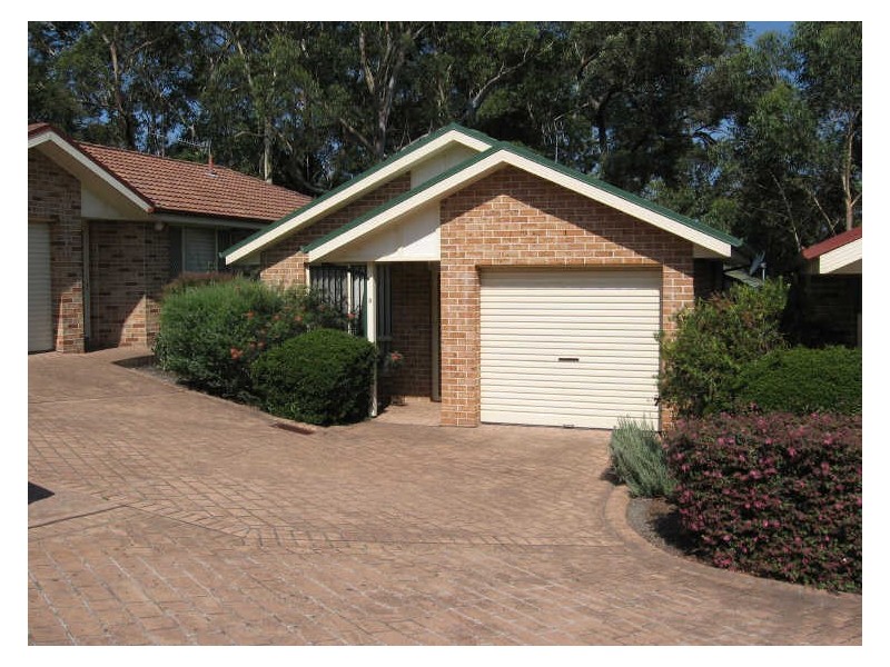 3/67 Brinawarr St, Bomaderry NSW 2541