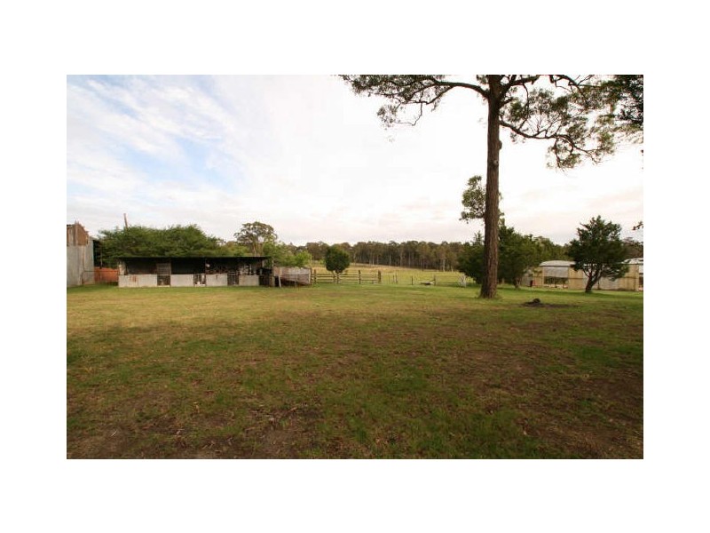64 Watt Road, Falls Creek NSW 2540