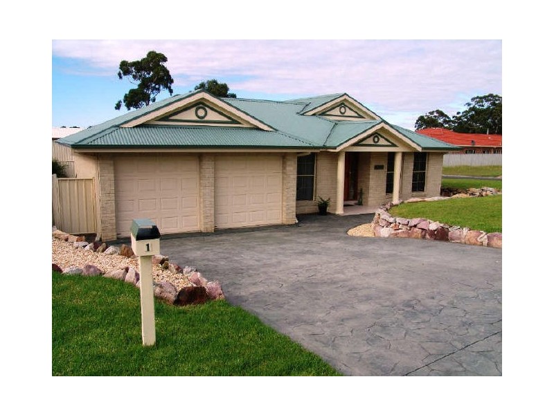 1 Colgan Close, Callala Bay NSW 2540