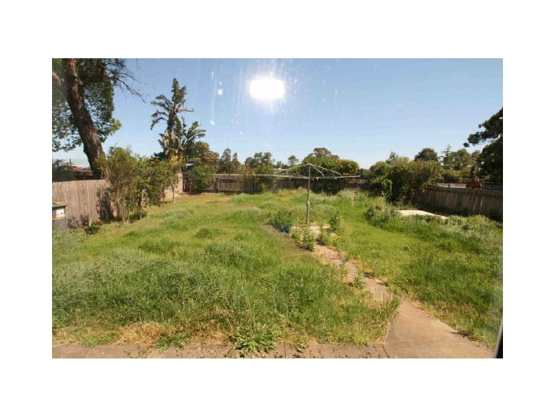 30 Ritchie Street, Bomaderry NSW 2541