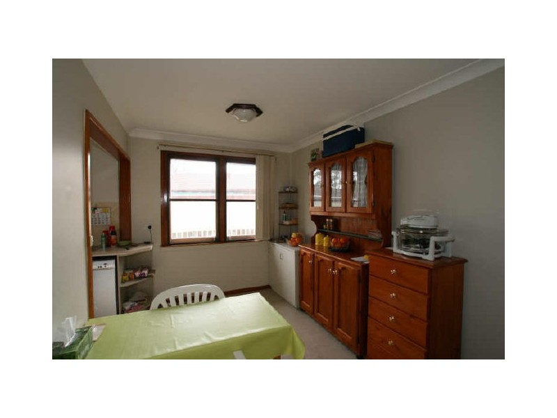 2 Anzac Street, Nowra NSW 2541