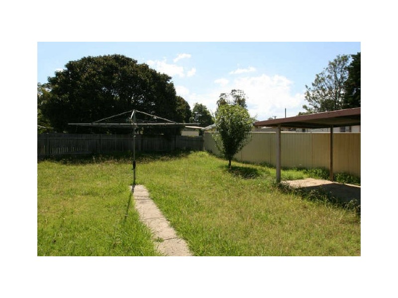 15 Hobart Street, Nowra NSW 2541