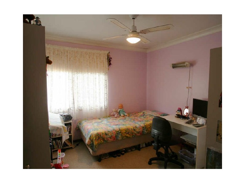 35 McDonald Avenue, Nowra NSW 2541