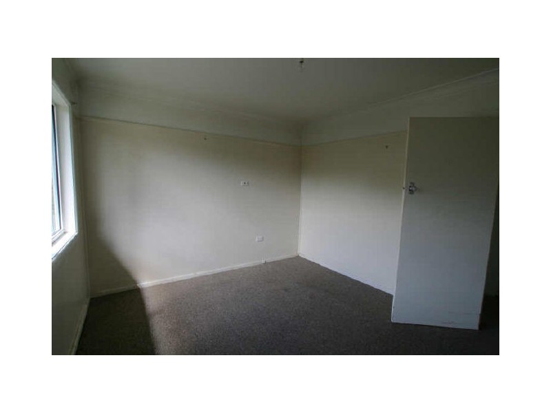 104 Bunberra Street, Bomaderry NSW 2541