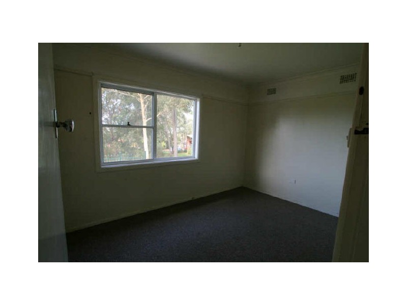 104 Bunberra Street, Bomaderry NSW 2541
