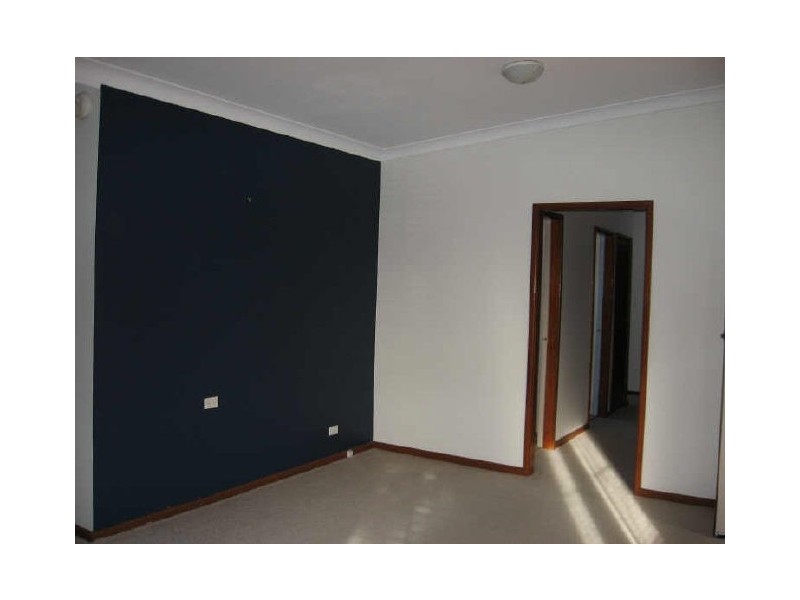 13 Wondalga Cres, Nowra NSW 2541
