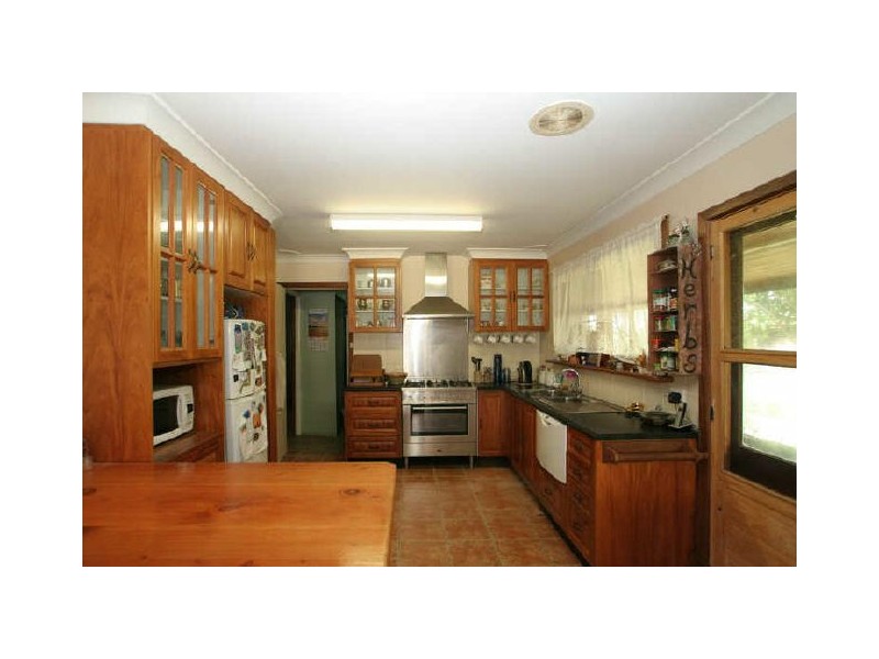 25 Jannung Lane, Wandandian NSW 2540