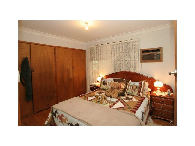 25 Jannung Lane, Wandandian NSW 2540