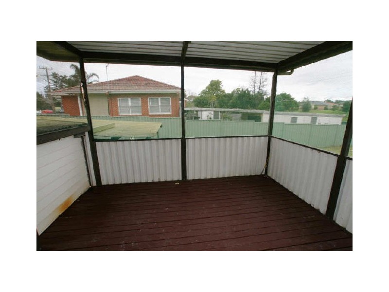 105 Moss Street, Nowra NSW 2541