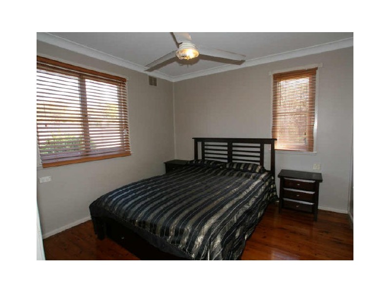 11 Miller Avenue, Nowra NSW 2541