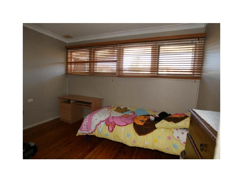 11 Miller Avenue, Nowra NSW 2541